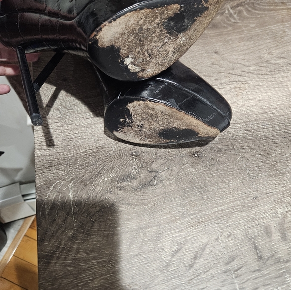 Yves Saint Laurent heels - Picture 4 of 6